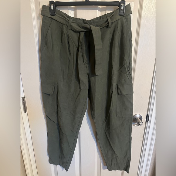 Nine West Pants - Nine West Wide Leg Tie-Waist Cropped Cargo Capris, Olive Green, Sz L